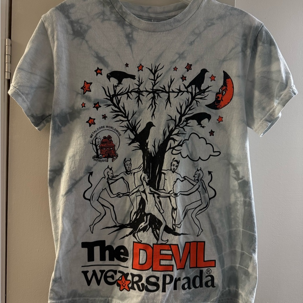 Gray Graphic T-Shirt